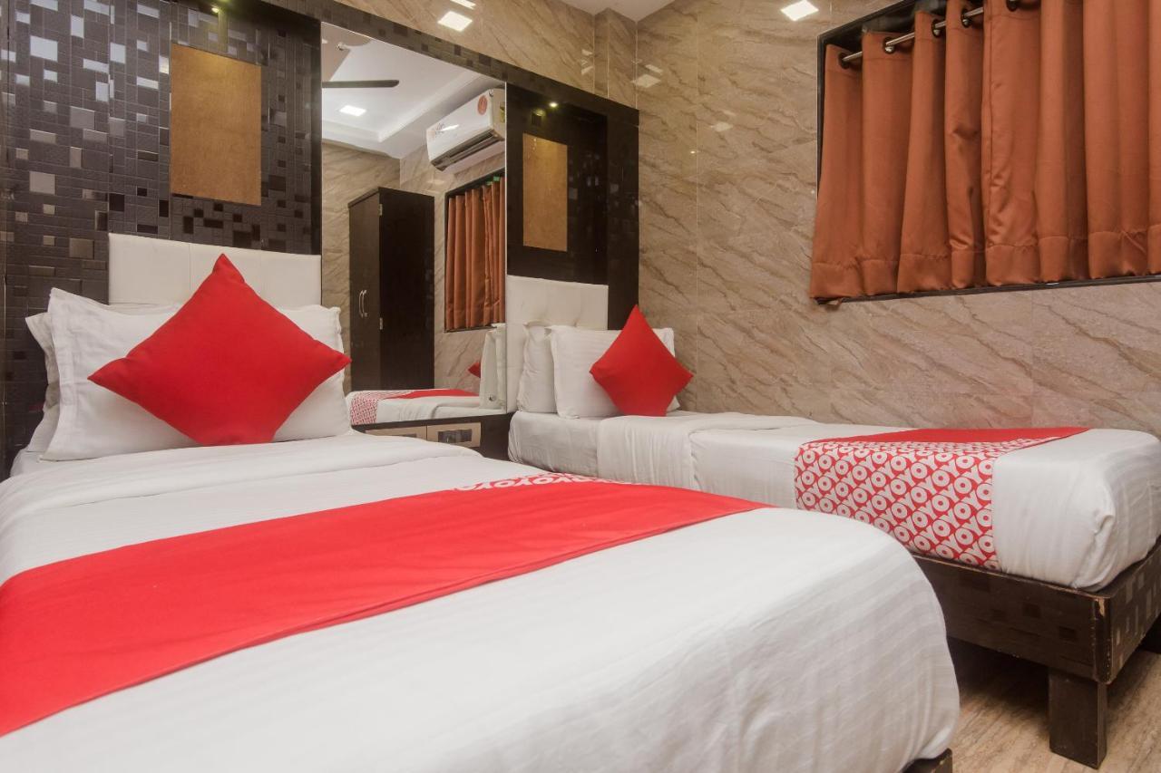 Vaccinated Staff - Oyo 22055 Dadar Residency Hotel Мумбай Екстериор снимка